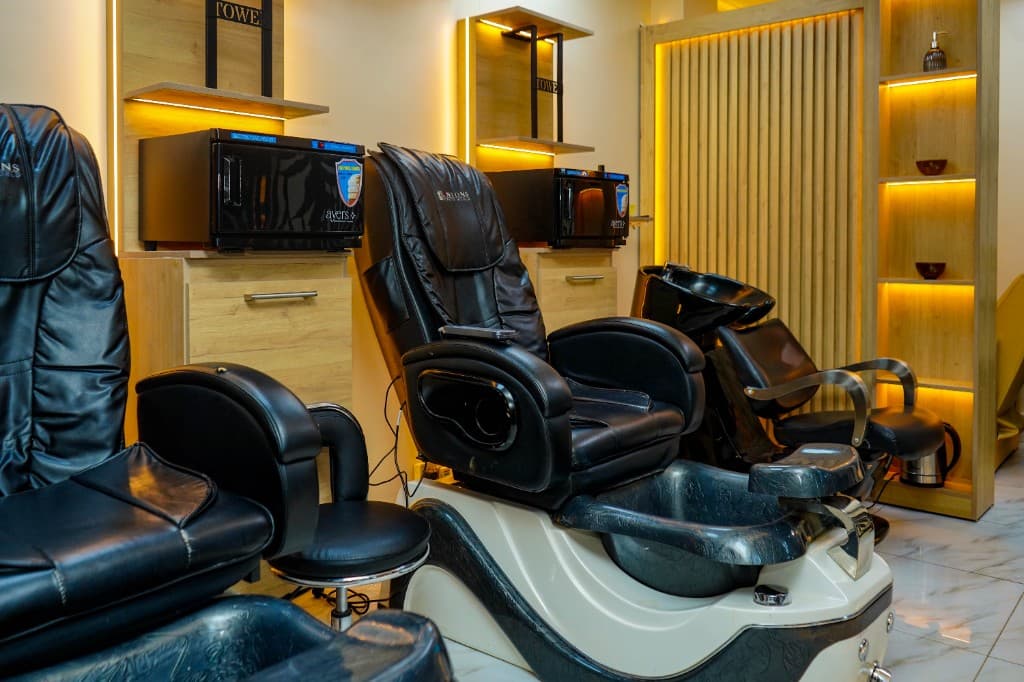Luxury pedicure massage chairs at Lintons Spa